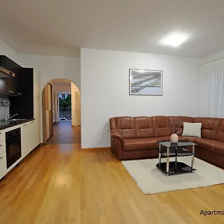 Apartment Tai Parecag *